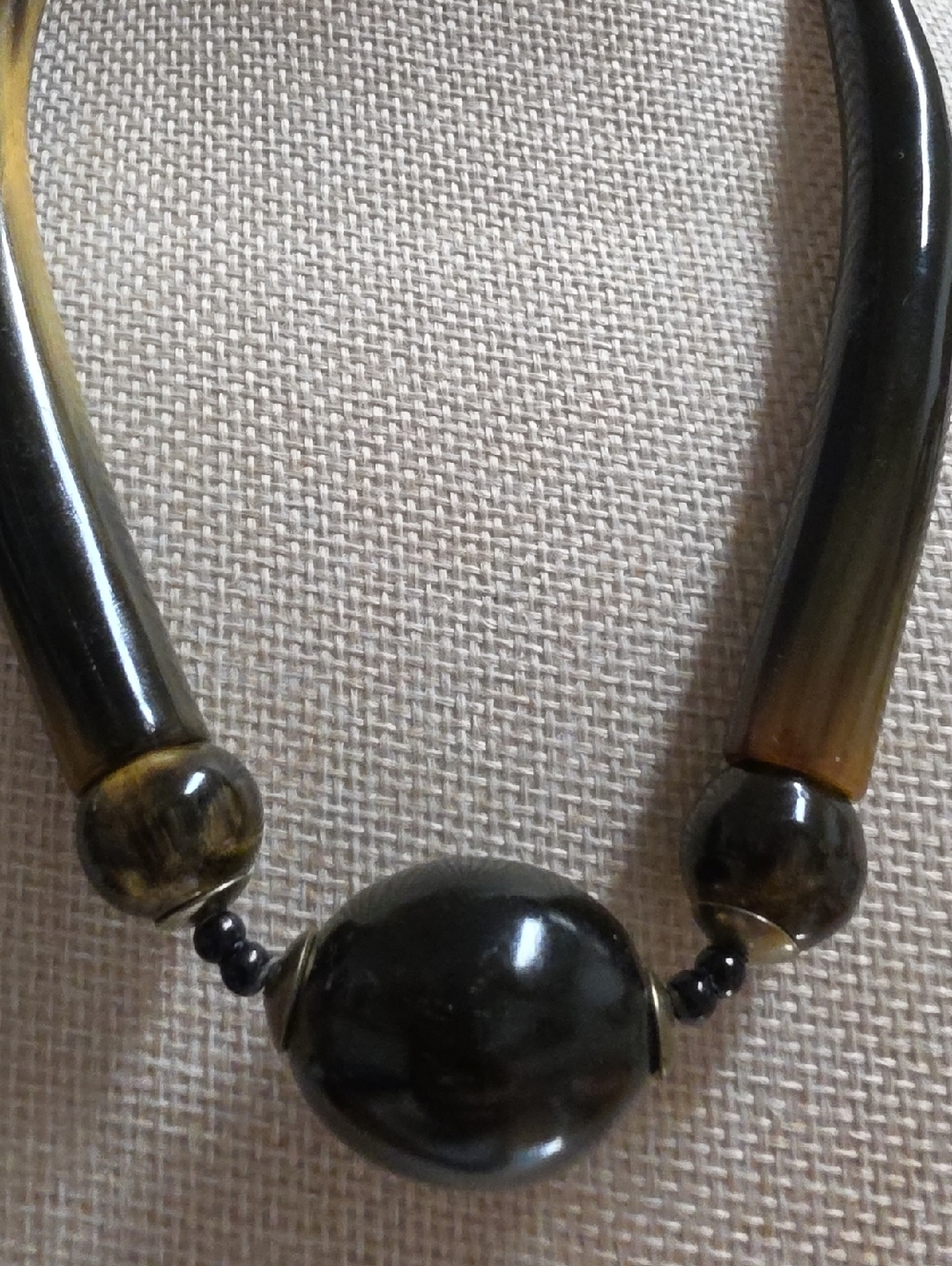 Vintage Hand Carved Polished Natural  Horn Mid Century Modern Statement Necklace - Picture 7 of 7